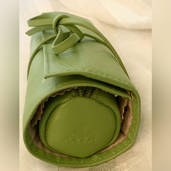 Rowallan Green Leather Jewelry Roll with Removable Pouch - Picture 9 of 11